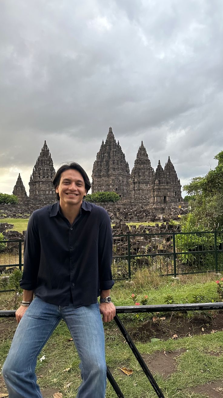 Tinggi Jefri Nichol: Fakta Menarik Tentang Aktor Berbakat Indonesia