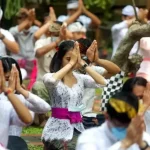 Hindu Menyembah Apa? Penjelasan Lengkap Tentang Kepercayaan, Dewa, dan Konsep Ketuhanan Hindu