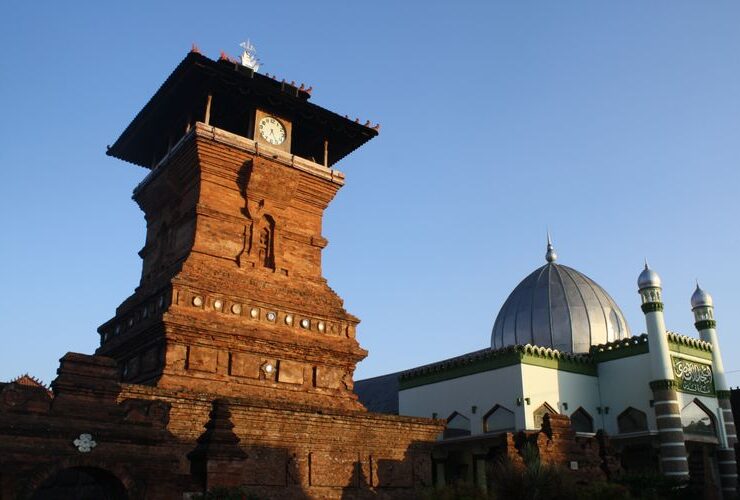 Peninggalan Kerajaan Islam di Indonesia: Jejak Sejarah yang Masih Hidup hingga Sekarang